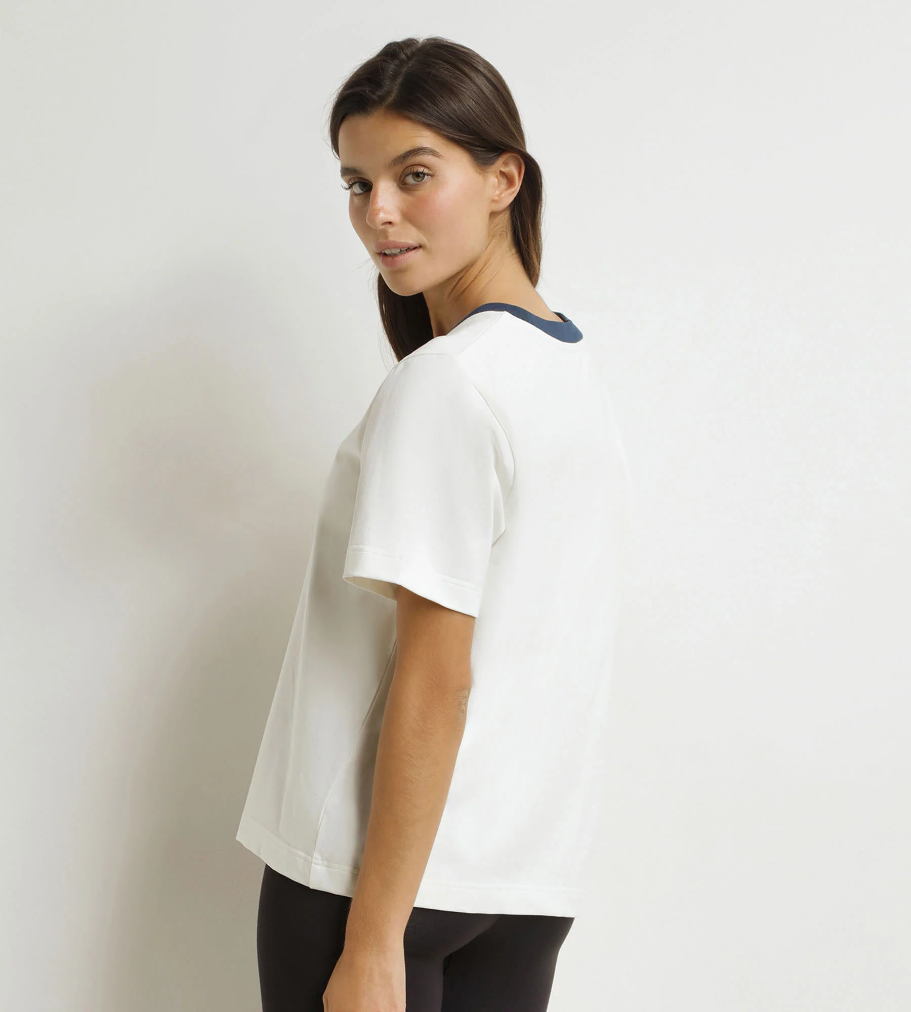 T-shirt femme Nacre Bleu Dim x Ines de La Fressange - Image 2